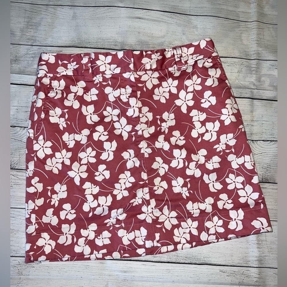 Ann Taylor Floral Skirt Size 4 Pink & White